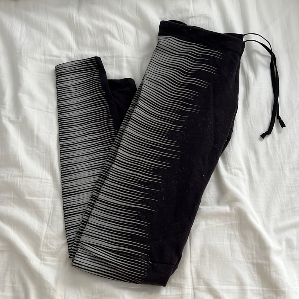 NIKE LIGHT UP LEGGINGS!